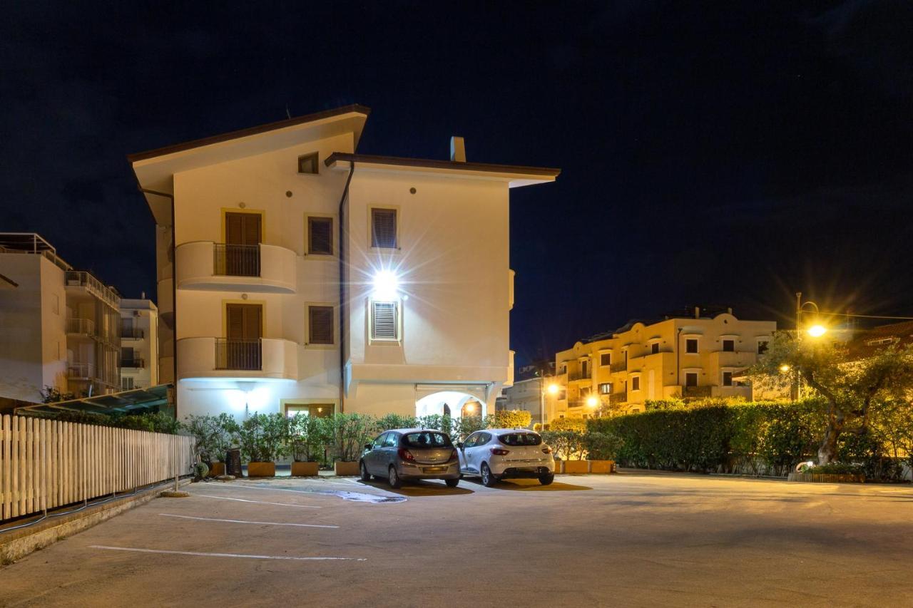 B&B Sperlonga Eksteriør bilde